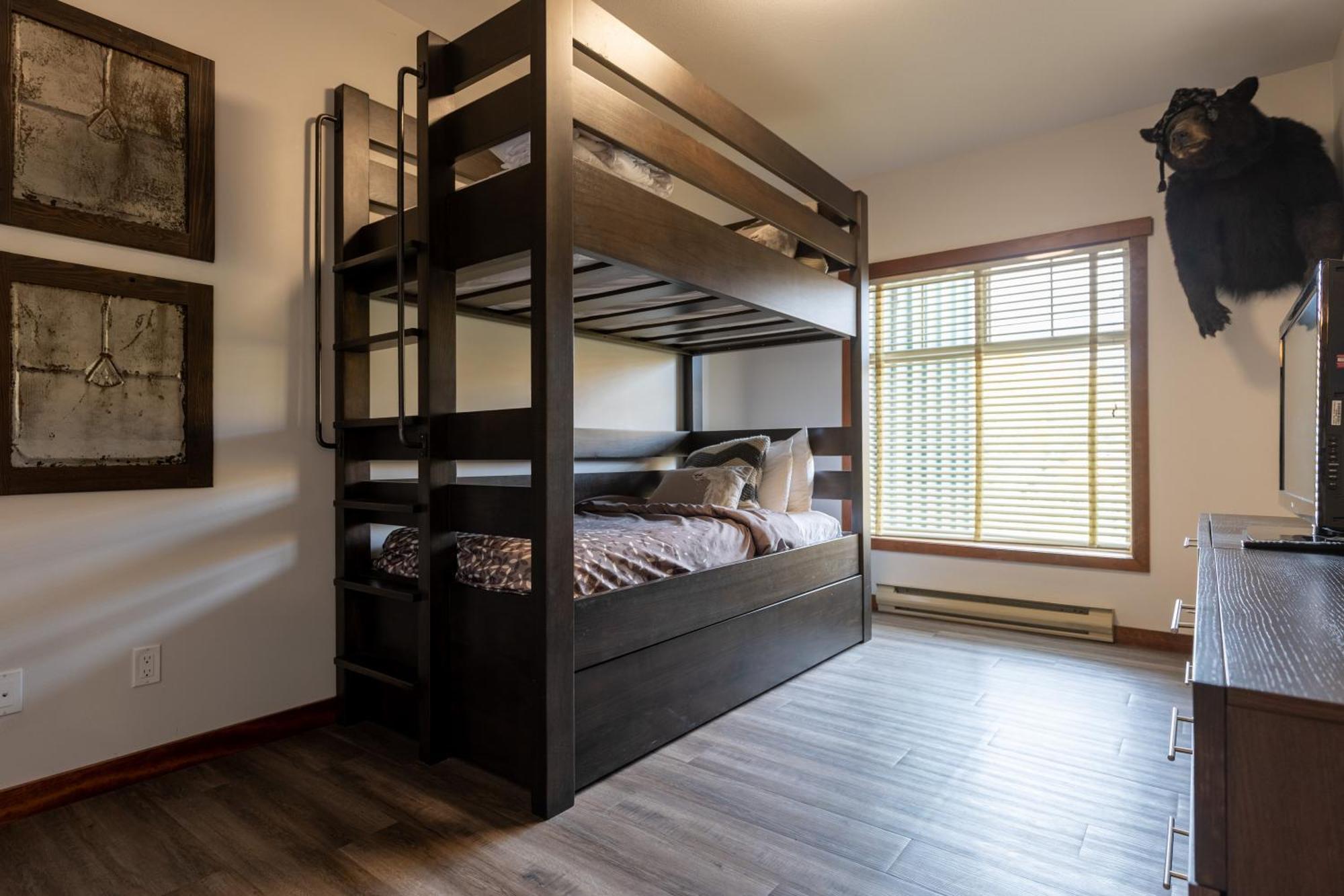 Snow Creek Lodge By Fernie Central Reservations 외부 사진