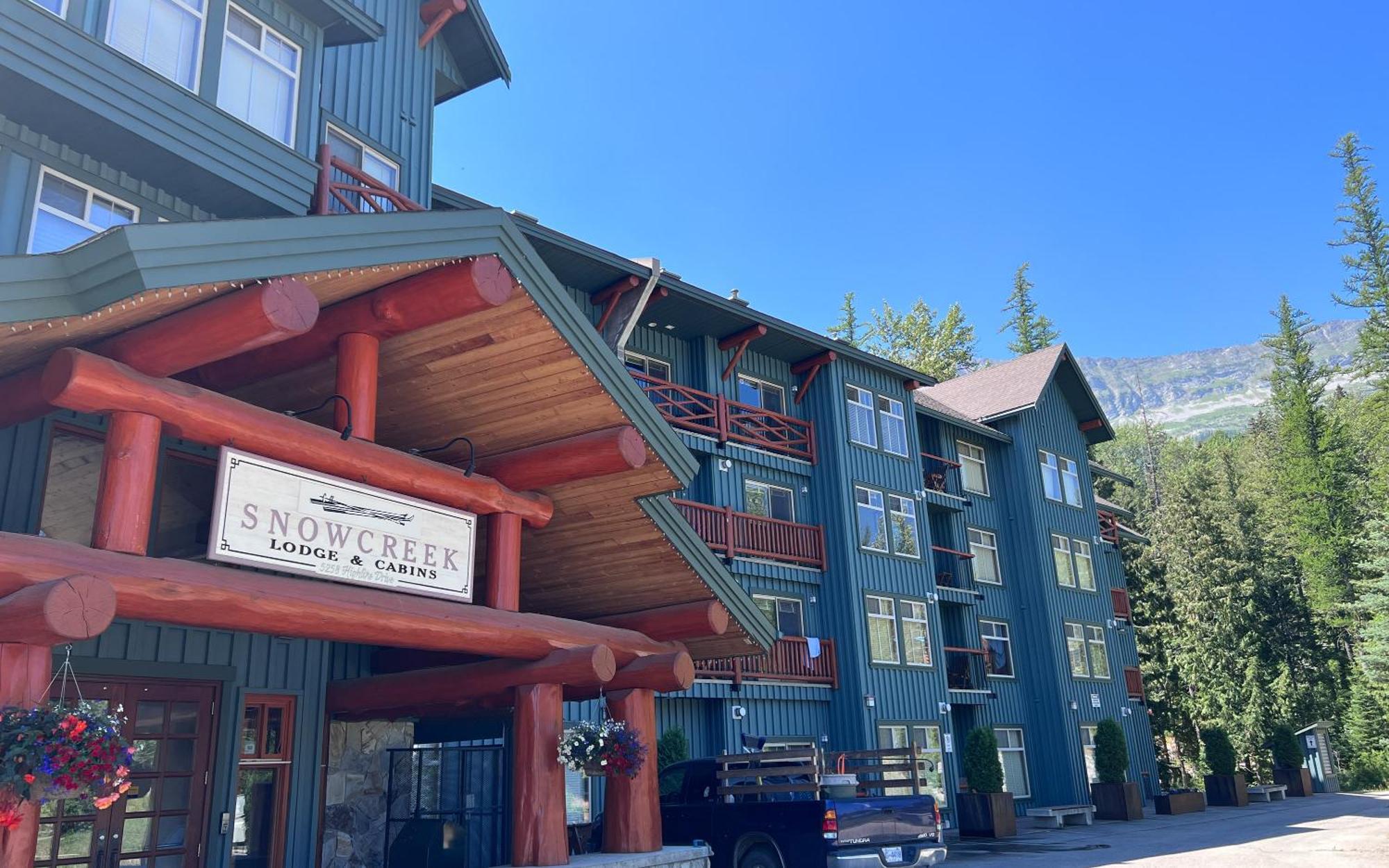 Snow Creek Lodge By Fernie Central Reservations 외부 사진